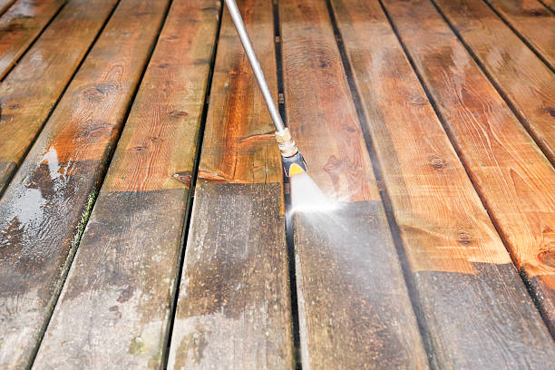 Best Garage Pressure Washing  in Shell Lake, WI